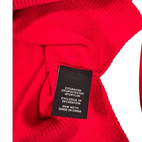 33 Degrees Amour Womens Graphic Sweater Size 2XL NWOT Red & White Cozy Pullover - Picture 13 of 14